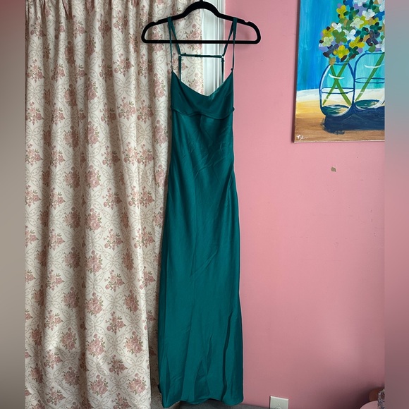 Green Strappy Dress - Picture 3 of 4